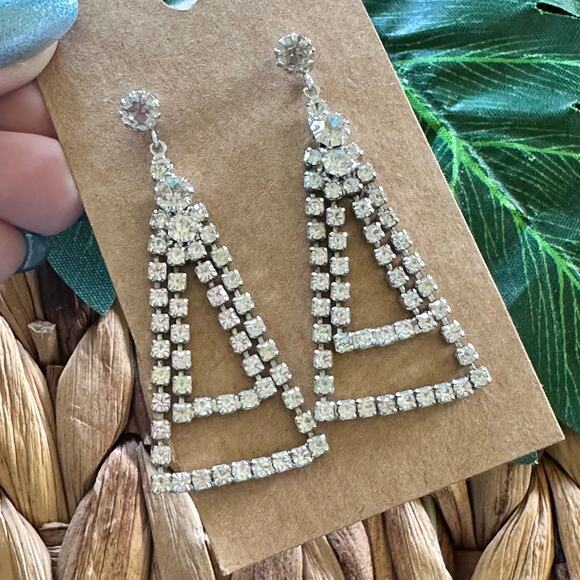 BOGO FREE RHINESTONE TRIANGLE VINTAGE EARRINGS - Picture 1 of 5